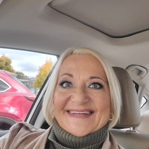 Meet your Posher, Dorothy